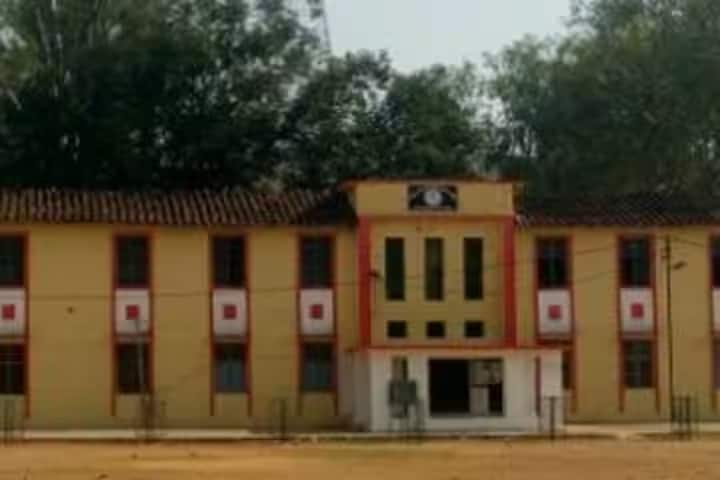 Government Shyam Sundar Agrawal PG College campus in Sihora, Madhya Pradesh, India — photo 2