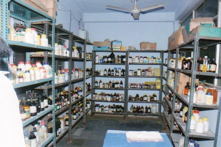 Tipu Sultan College of Pharmacy campus in Gulbarga, Karnataka, India — photo 2
