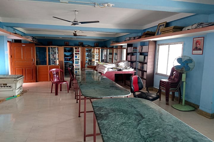 Moyna Vivekananda Mission Teachers Training College campus in Medinipur, West Bengal, India — photo 5