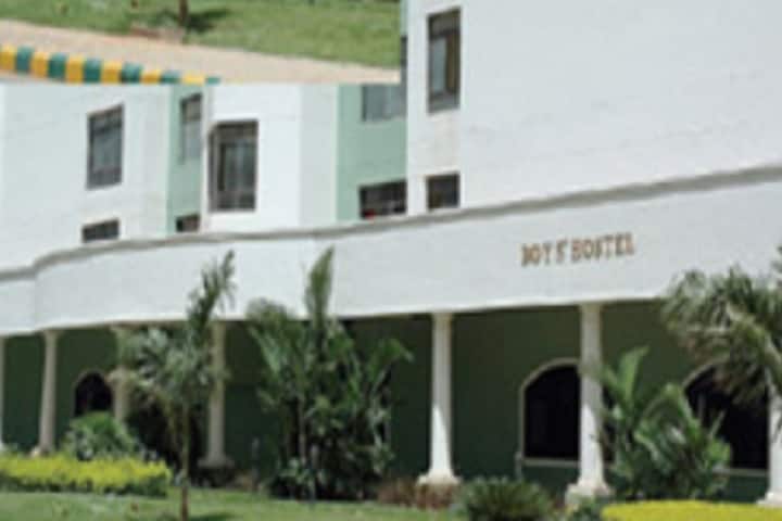 The Oxford College of Pharmacy campus in Bangalore, Karnataka, India — photo 6