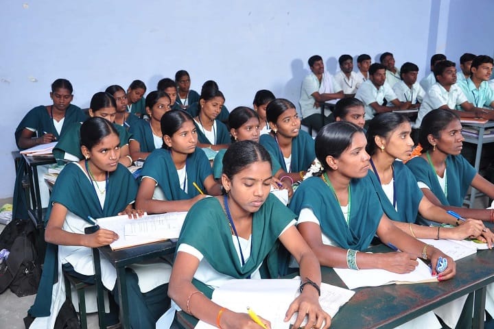 Thanthai Roever College of Pharmacy campus in Perambalur, Tamil Nadu, India — photo 4