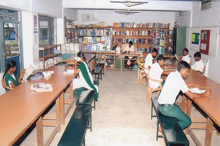 Thanthai Roever College of Pharmacy campus in Perambalur, Tamil Nadu, India — photo 5