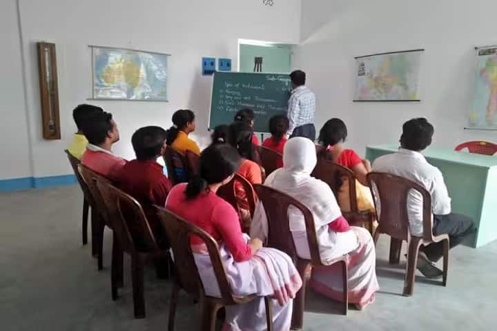 Chanchal B Ed College campus in Isadpur, West Bengal, India — photo 5