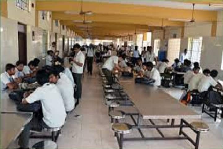 NRI Institute of Technology campus in Guntur, Andhra Pradesh, India — photo 6
