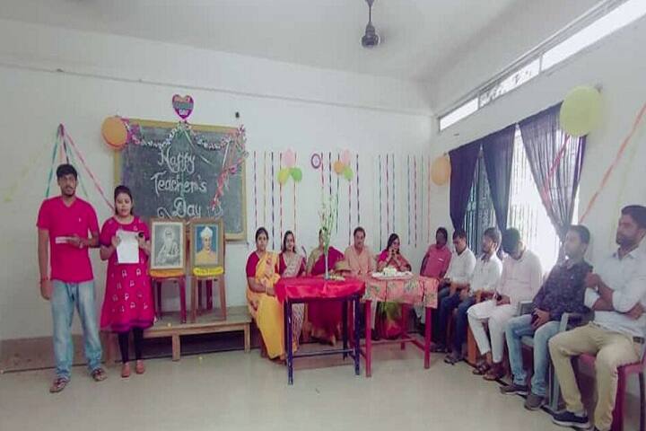 Holy Child B Ed College campus in Malda, West Bengal, India — photo 5