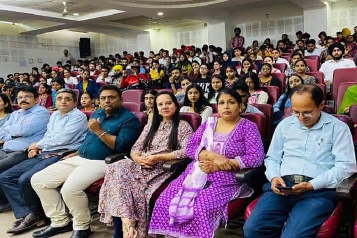 Rayat Bahra University School of Medical and Allied Sciences campus in Mohali, Punjab, India — photo 3