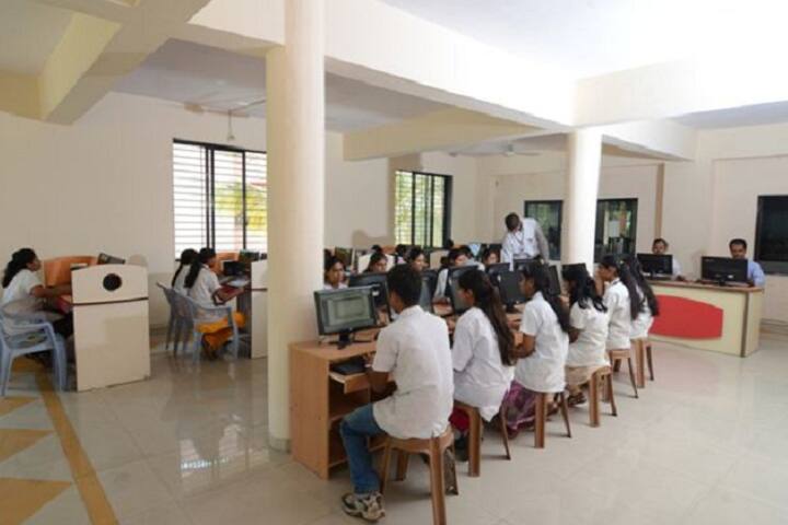 Smt BNB Swaminarayan Pharmacy College campus in Vapi, Gujarat, India — photo 6
