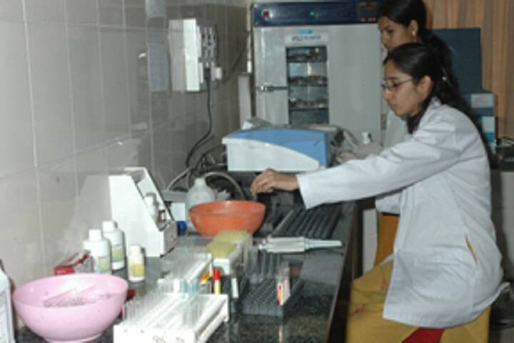 Institute of Nephro Urology campus in Bangalore, Karnataka, India — photo 2