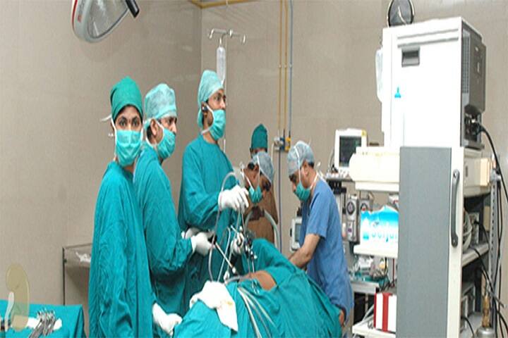 Institute of Nephro Urology campus in Bangalore, Karnataka, India — photo 6