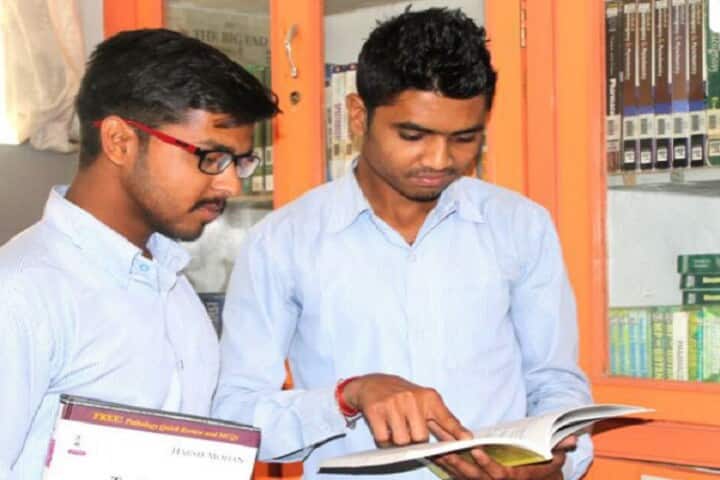 Smriti College of Pharmaceutical Education campus in Indore, Madhya Pradesh, India — photo 3