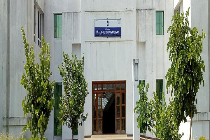 SMBT Institute of D Pharmacy campus in Nashik, Maharashtra, India — photo 1