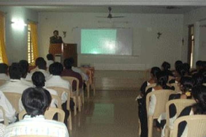 Raos College of Pharmacy campus in Nellore, Andhra Pradesh, India — photo 2