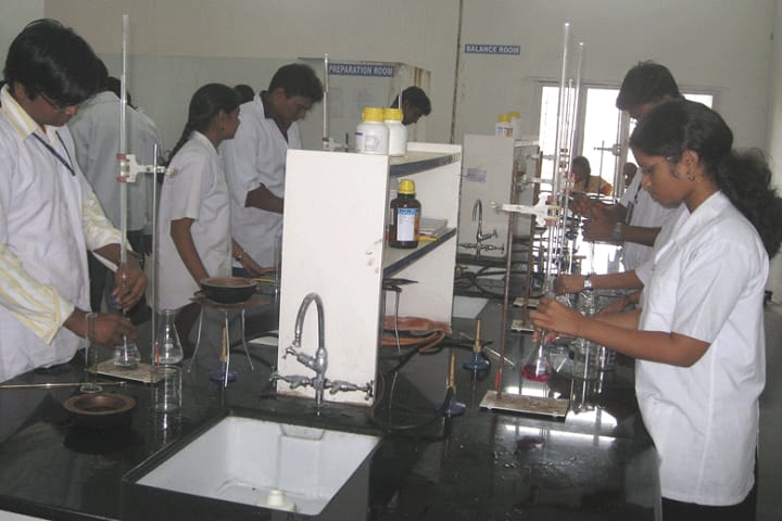 Vignan Institute of Pharmaceutical Sciences campus in Bhoodan Pochampally, Telangana, India — photo 4