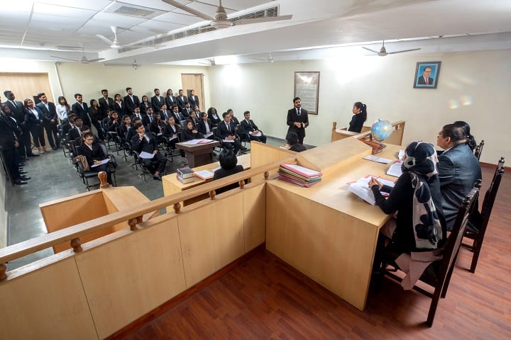 Sharda University campus in Greater Noida, Uttar Pradesh, India — photo 5