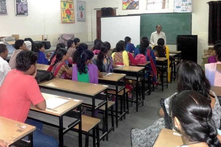 Shri Gujarati Samaj B Ed College campus in Indore, Madhya Pradesh, India — photo 2
