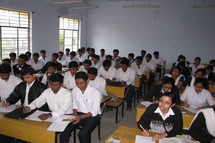 Murshidabad College of Engineering and Technology campus in Berhampore, West Bengal, India — photo 2