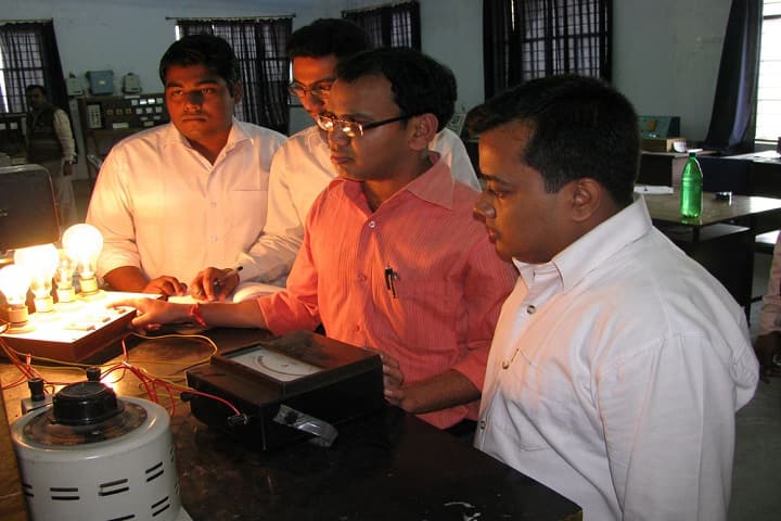 Murshidabad College of Engineering and Technology campus in Berhampore, West Bengal, India — photo 3