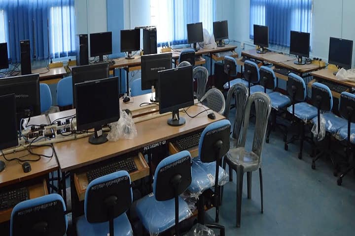 Murshidabad College of Engineering and Technology campus in Berhampore, West Bengal, India — photo 6