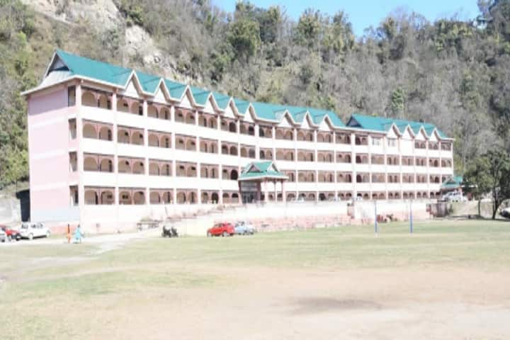 Dr Sarvepalli Radhakrishnan Government Degree College campus in Dharampur, Himachal Pradesh, India — photo 1