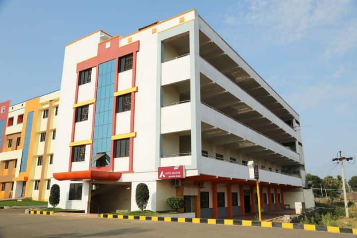K Ramakrishnan College of Technology, Tiruchirappalli campus in Tiruchirappalli, Tamil Nadu, India