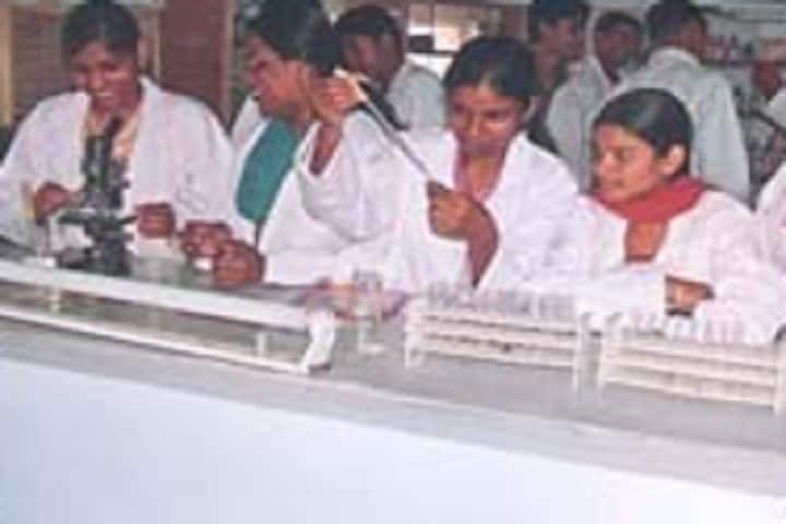 Allama Iqbal Unani Medical College campus in Muzaffarnagar, Uttar Pradesh, India — photo 3