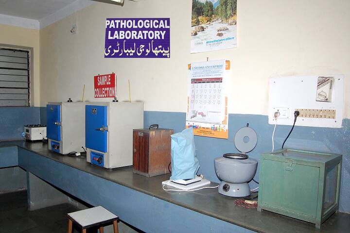 Saifia Hamidia Unani Medical College Saeeda Hospital and Research Centre campus in Burhanpur, Madhya Pradesh, India — photo 3