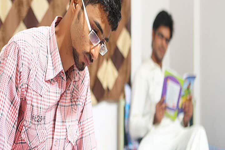 Vidya Institute of Creative Teaching campus in Meerut, Uttar Pradesh, India — photo 4