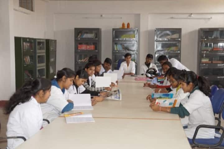 Ranchi College of Pharmacy campus in Ranchi, Jharkhand, India — photo 3