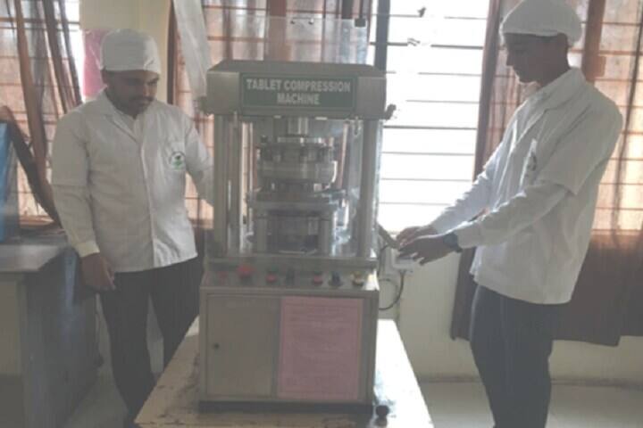 Rajmata Jijau Shikshan Prasarak Mandal's Institute of Pharmacy campus in Pune, Maharashtra, India — photo 6