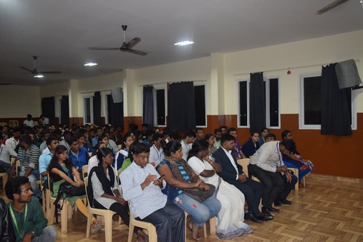 St Joseph's Evening College campus in Bangalore, Karnataka, India — photo 2