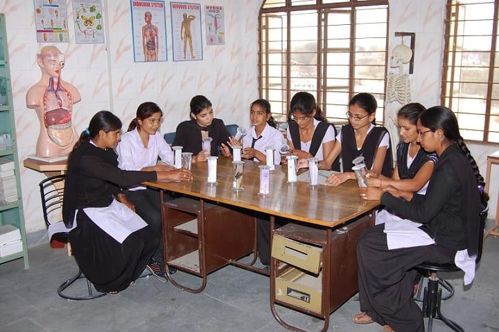 Vinayak Girls College campus in Sikar, Rajasthan, India — photo 3