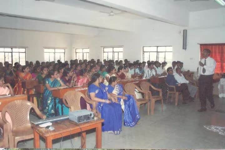 KLE Society's College of Education campus in Hubli, Karnataka, India — photo 2