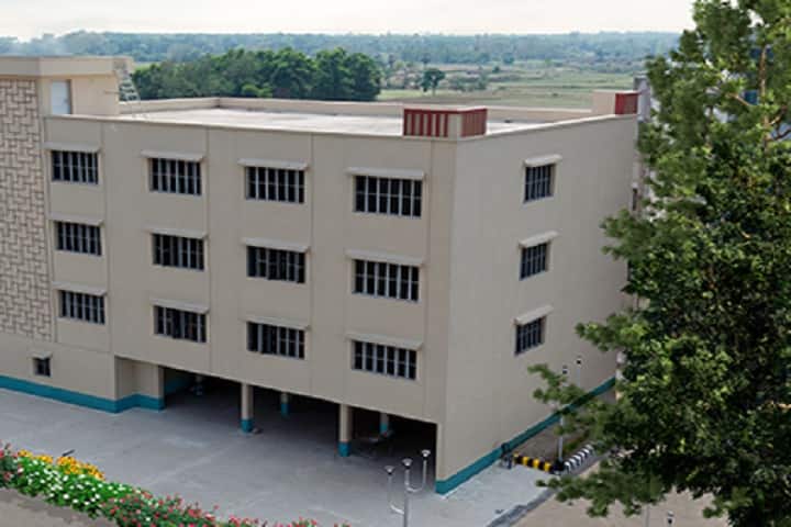 PG Institute of Medical Sciences campus in Paschim Medinipur, West Bengal, India — photo 2