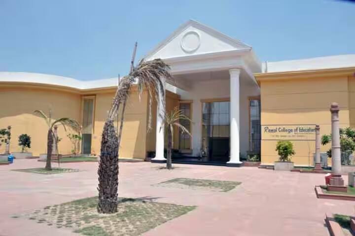 Rawal College of Education campus in Faridabad, Haryana, India — photo 1