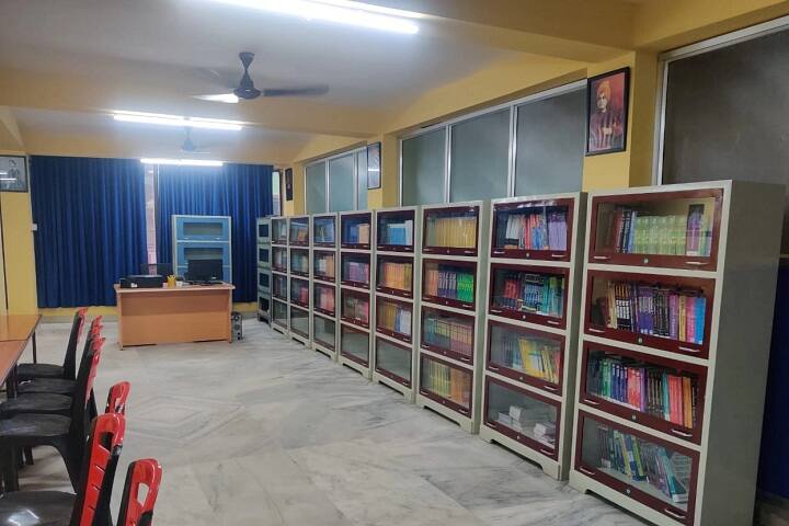 Kolkata Institute of Nursing campus in Kolkata, West Bengal, India — photo 3