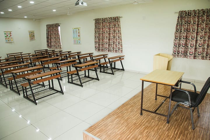 KD Institute of Nursing Sciences campus in Ahmedabad, Gujarat, India — photo 3