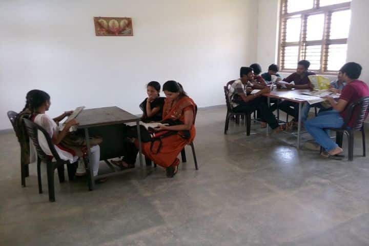 Government First Grade College campus in Shiralakoppa, Karnataka, India — photo 2