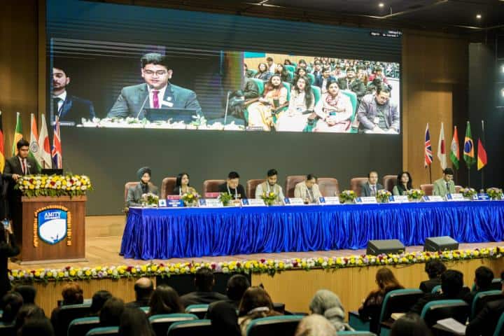 Amity University campus in Noida, Uttar Pradesh, India — photo 6