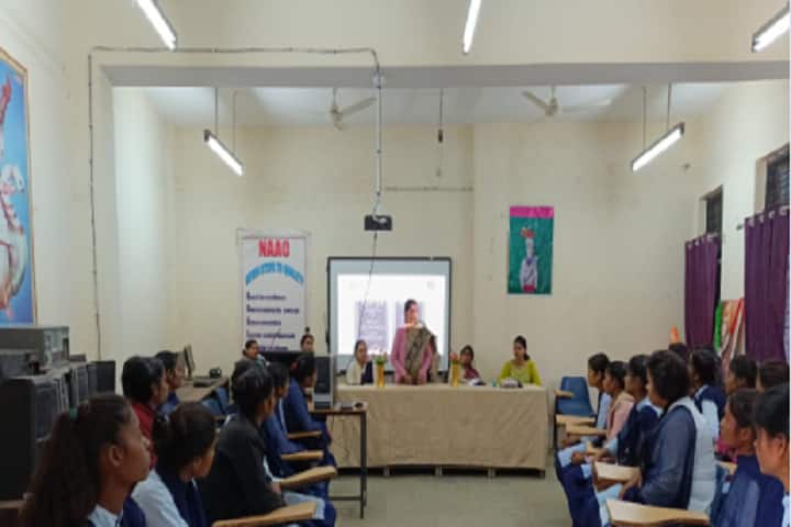 Government College campus in Kundam, Madhya Pradesh, India — photo 5