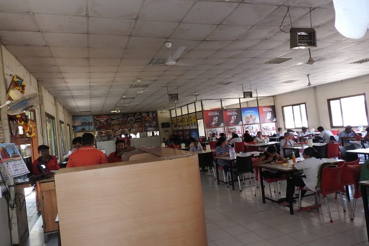 Dr GD Pol Foundations YMT Homoeopathic Medical College Hospital campus in Navi Mumbai, Maharashtra, India — photo 3