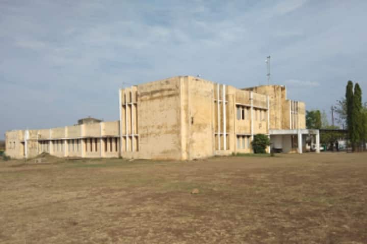 Government College campus in Dewas, Madhya Pradesh, India — photo 3