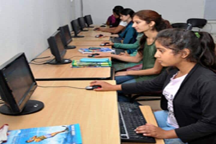 LR Institute of Engineering and Technology campus in Solan, Himachal Pradesh, India — photo 5