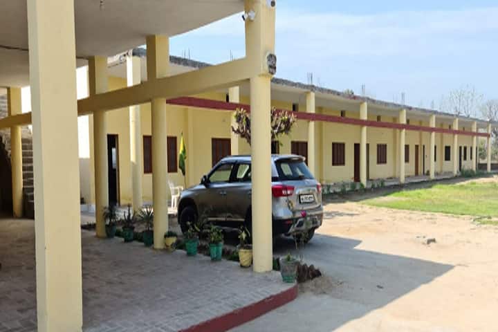 Jeevan Jot Nursing Institute campus in Ludhiana, Punjab, India — photo 1