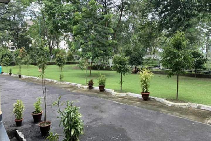Himalayan Nursing College and Himalayan Nursing School campus in Siliguri, West Bengal, India — photo 4