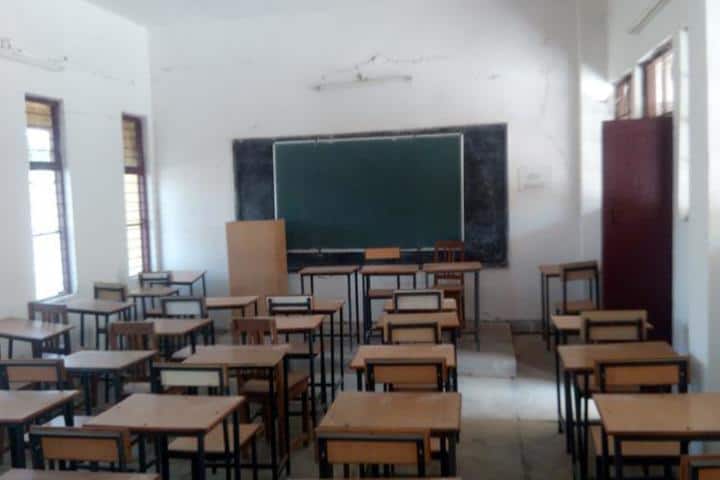 Government Naveen College campus in Rajnandgaon, Chhattisgarh, India — photo 5