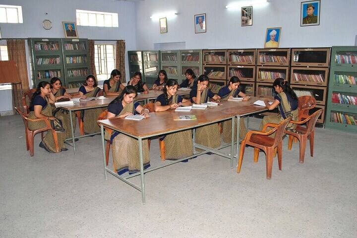 Lal Bahadur Shastri Mahila TT College campus in Jaipur, Rajasthan, India — photo 5