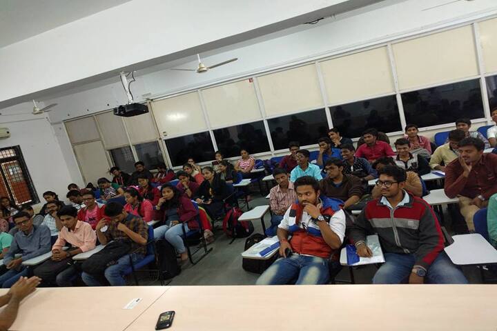 VPMP Polytechnic campus in Gandhinagar, Gujarat, India — photo 5