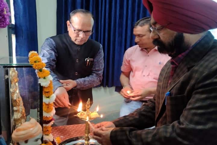 Government Shahid Chandrshekhar PG College campus in Jhabua, Madhya Pradesh, India — photo 3