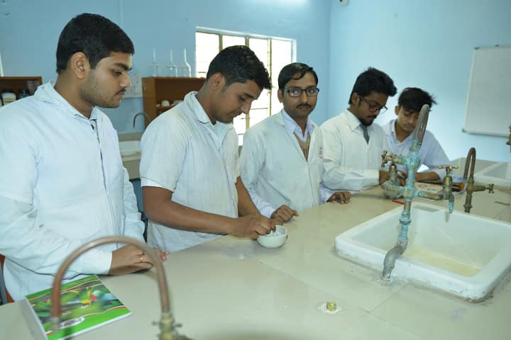 Calcutta Institute of Pharmaceutical Technology and Allied Health Sciences campus in Howrah, West Bengal, India — photo 2