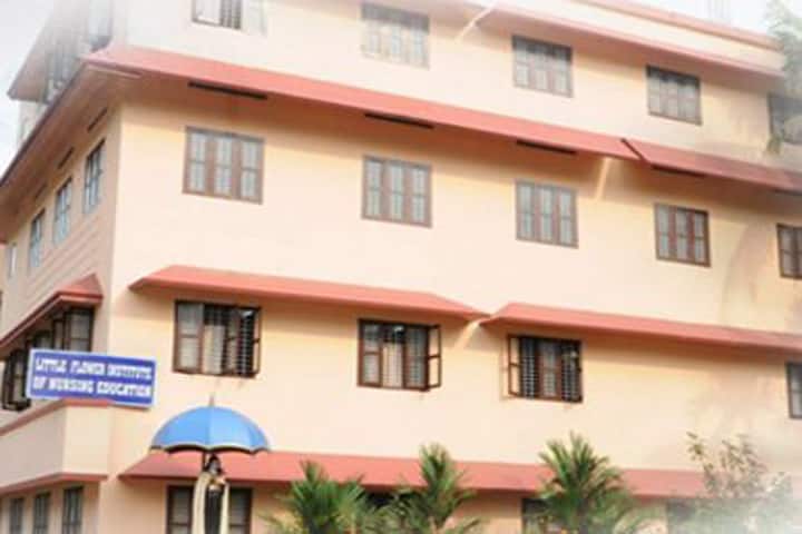 Little Flower College of Nursing campus in Ernakulam, Kerala, India — photo 1